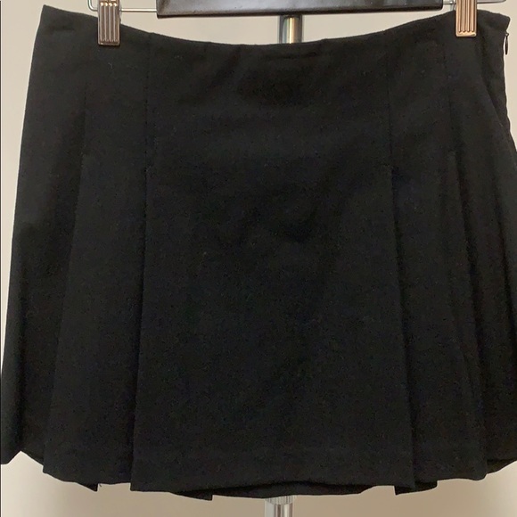 NEW Theory wool skirt - Picture 2 of 7